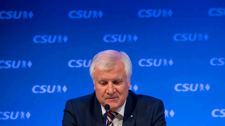 CSU: Seehofer k