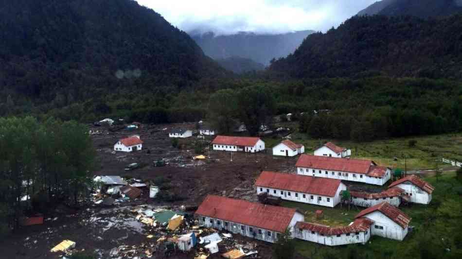 Zahl der Toten nach Erdrutsch in Chile steigt auf mindestens elf