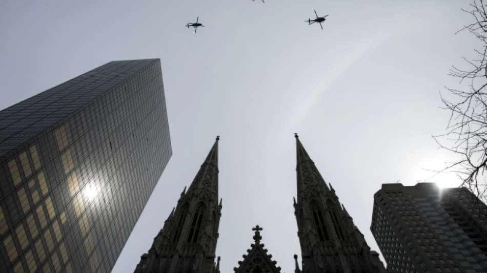 Mann mit Benzinkanistern in New Yorker Kathedrale festgenommen