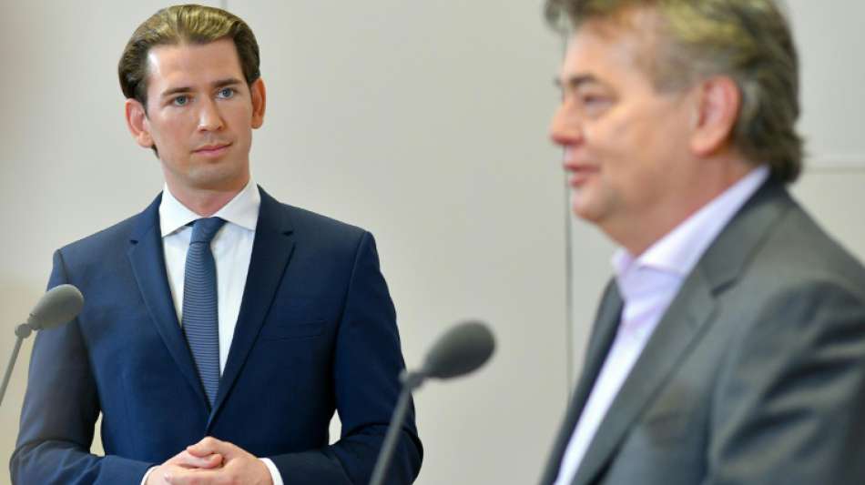 Kurz und Grünen-Chef Kogler stellen Regierungsprogramm für Österreich vor