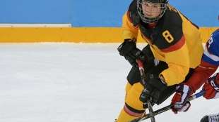 Eishockey-WM: DEB-Frauen feiern Auftaktsieg