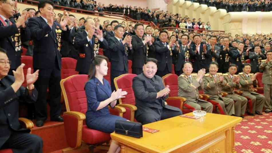 Nordkorea feiert prunkvoll Staatsgr