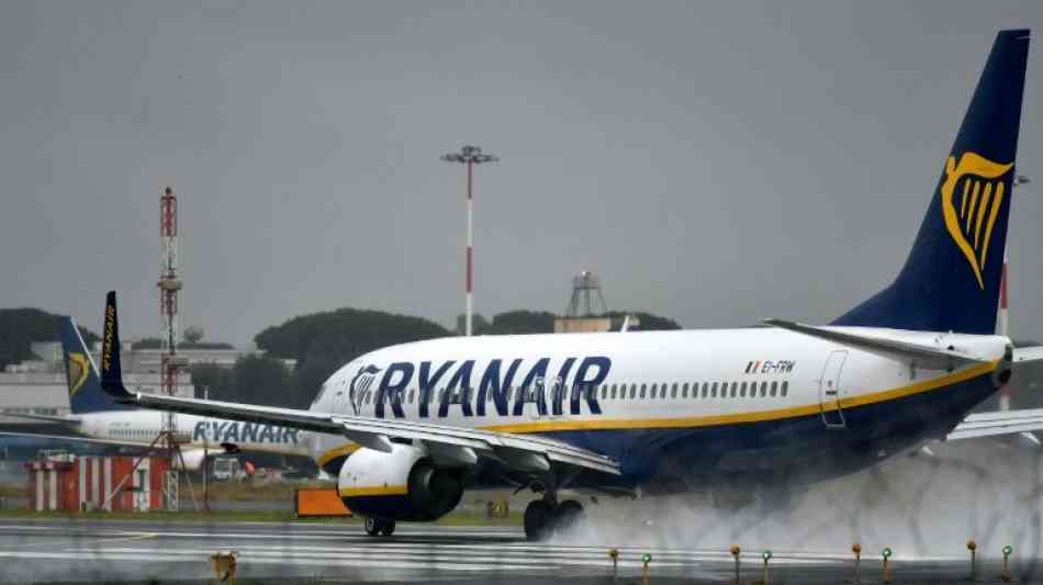 Billigflieger Ryanair erkennt britische Flugbegleiter-Gewerkschaft an