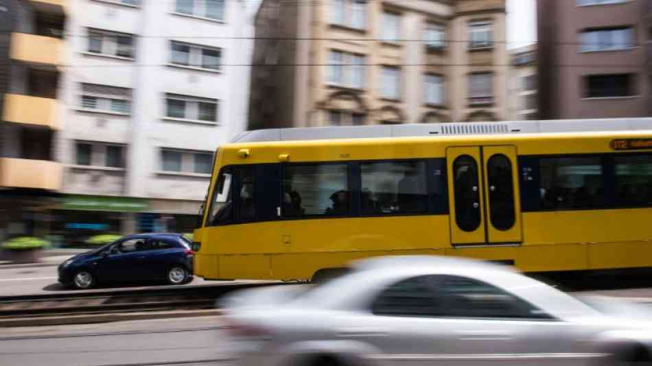 Nahverkehrsverband will 15 Milliarden Euro für Busse und Bahnen