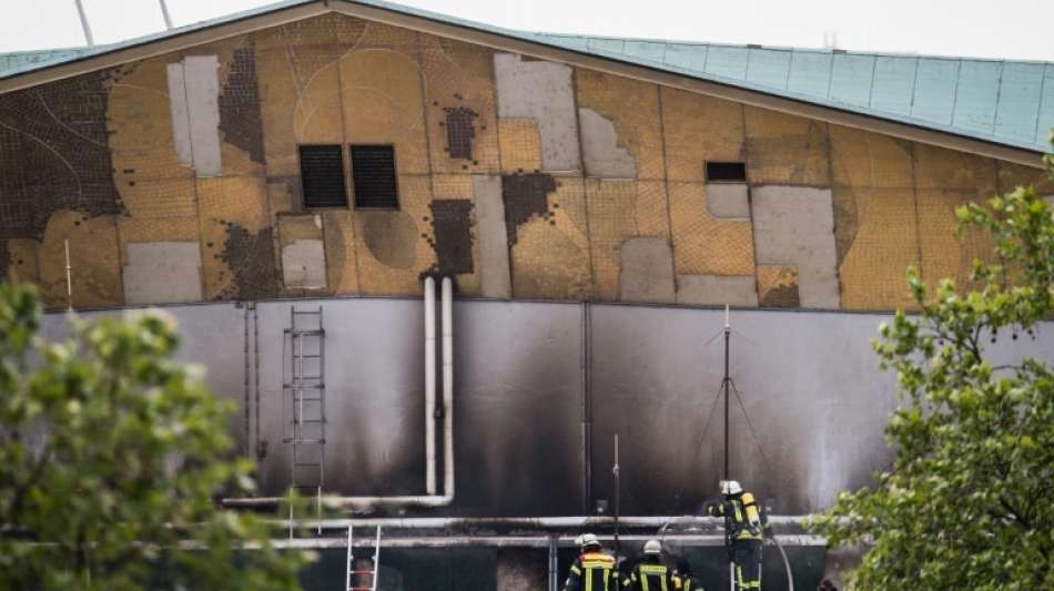 Brand in Mainzer Rheingoldhalle geht auf Sanierungsarbeiten zurück