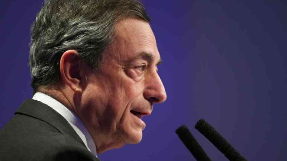 Draghi verteidigt EZB-Geldpolitik vor Bankenchefs