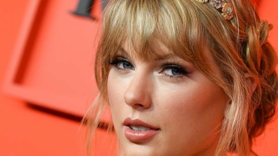 Mann mit Einbruchswerkzeug nahe Haus von Taylor Swift festgenommen