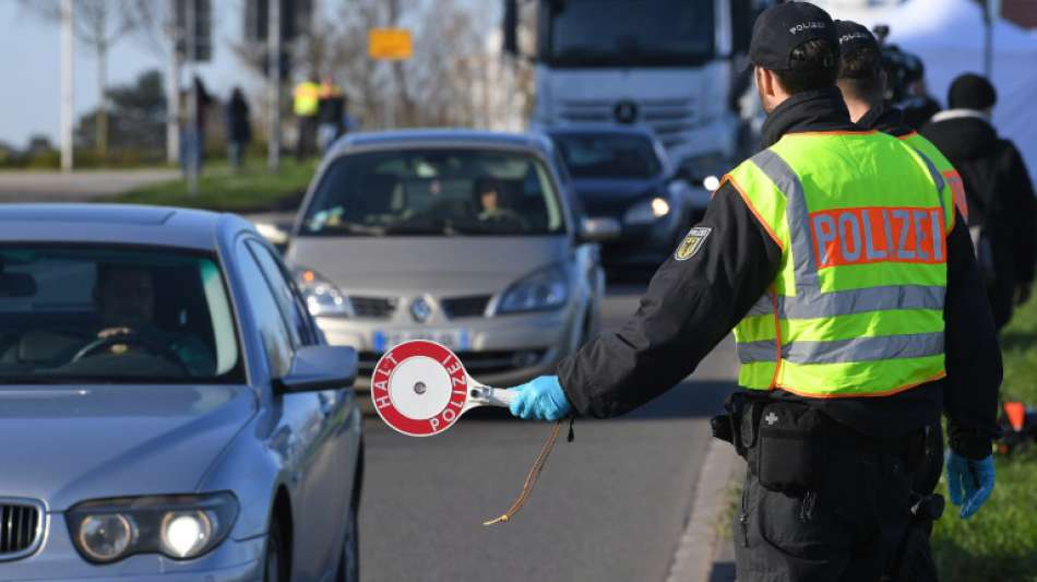 Polizei bereitet Räumung der Nordseeinsel Norderney von Touristen vor 