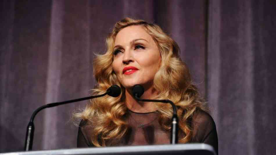 Madonna f