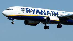 Ryanair schließt zum Jahresende vier Standorte in Spanien