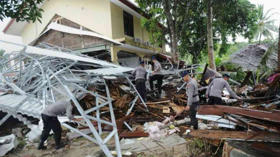 Zahl der Todesopfer durch Tsunami-Katastrophe in Indonesien auf 281 gestiegen