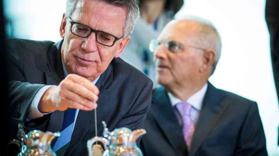 btw17: De Maizière will Einigung zu Grenzkontrollen