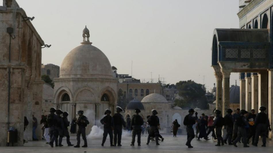 Jerusalem: Muslime sind wieder zum Gebet auf den Tempelberg