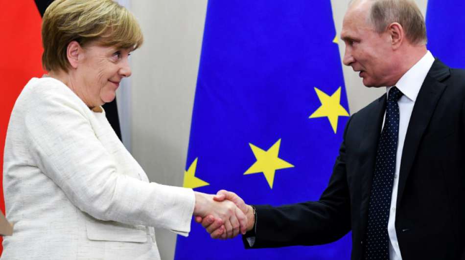 Merkel und Maas fliegen zu Gesprächen mit Putin nach Moskau