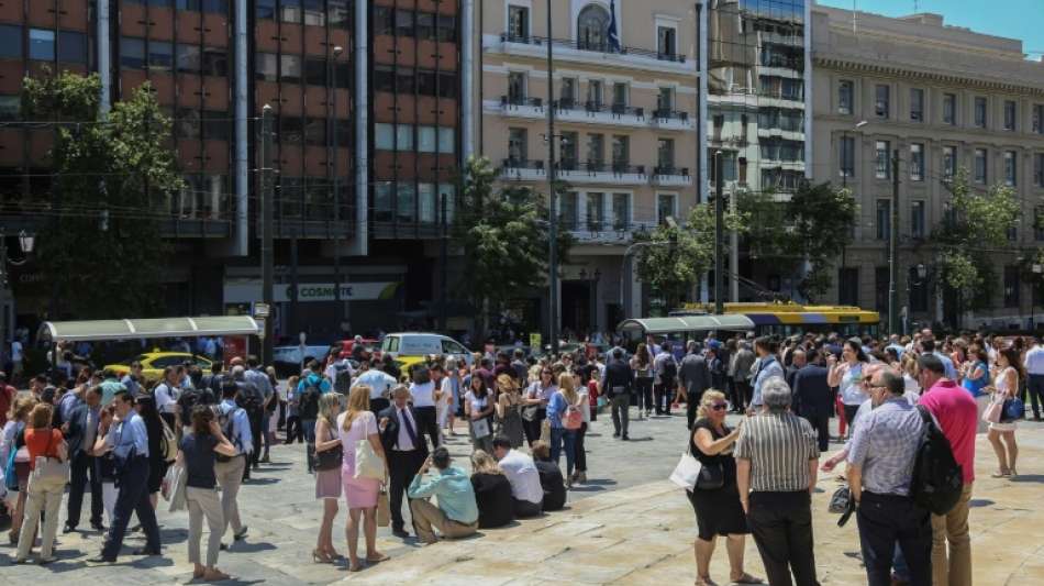 Griechenland - Schweres Erdbeben erschüttert Athen