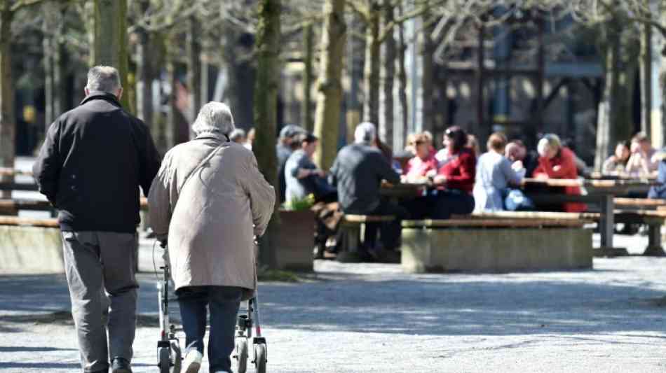 Rentenkommission kommt zu konstituierender Sitzung zusammen