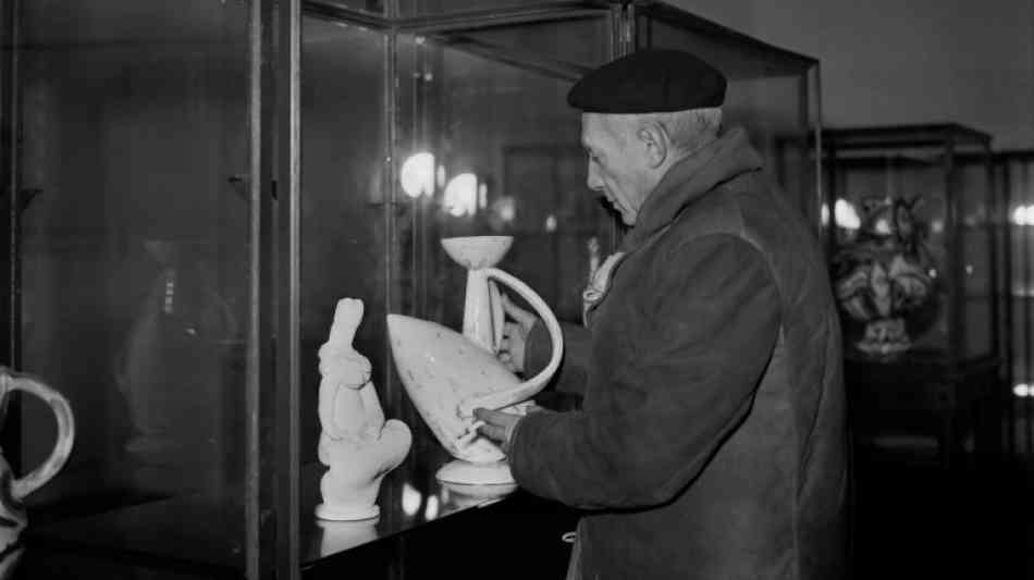 Mann vergisst Keramikkrug von Picasso beim Umsteigen im Regionalzug 