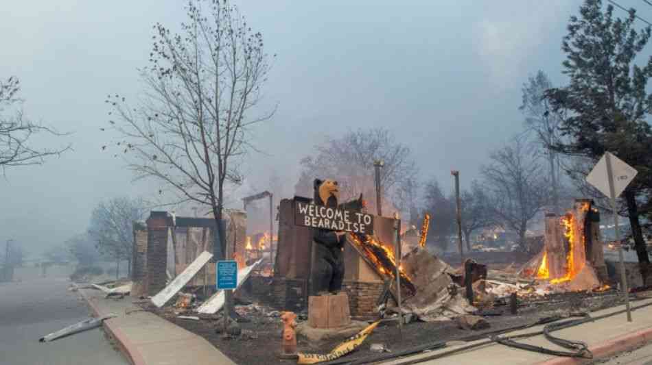 Tausende müssen in Kalifornien vor Waldbränden fliehen