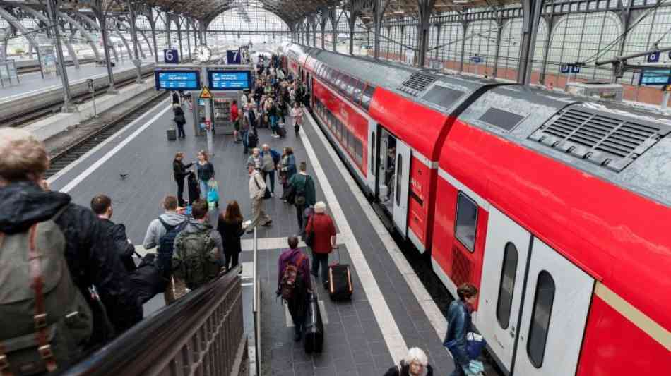 Bund fordert Überprüfung des Bahn-Rabattsystems - Kritik von Pro Bahn