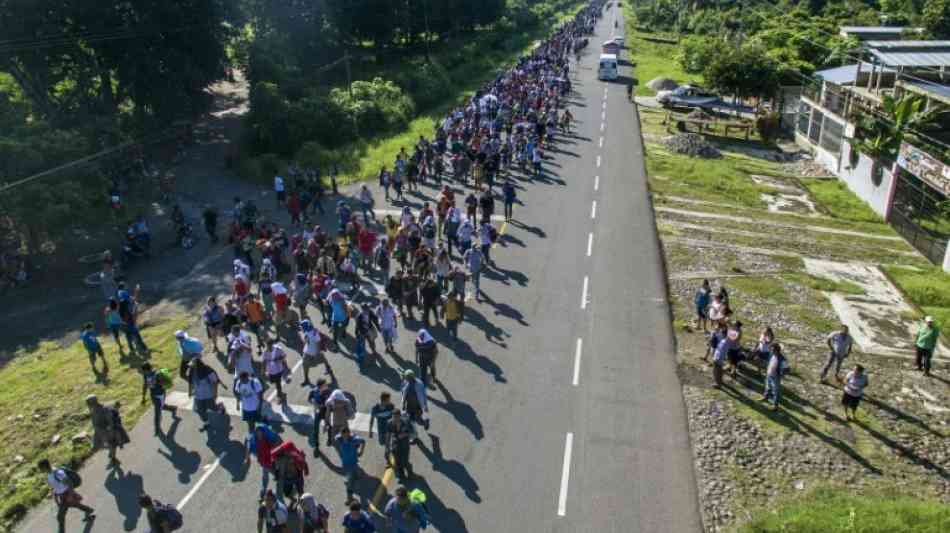 Tausende Honduraner setzen Fußmarsch durch Mexiko in Richtung USA fort