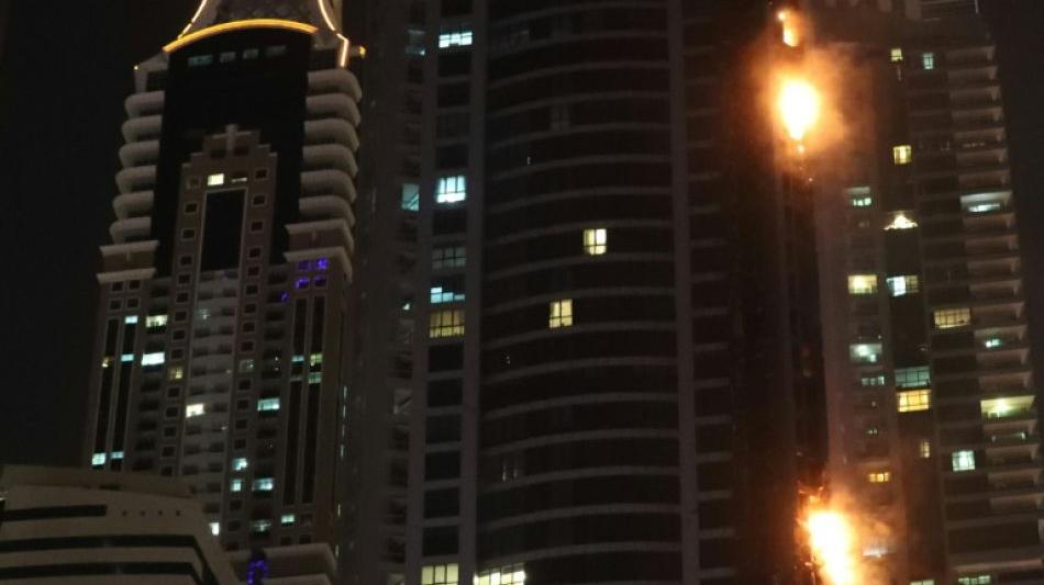 V.A.E. - Brand in einem der höchsten Wolkenkratzer von Dubai