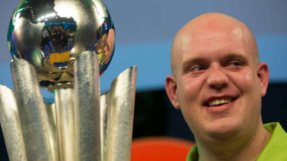 Darts-Star van Gerwen: Deutsche sollten "nicht immer nur an Fußball denken"