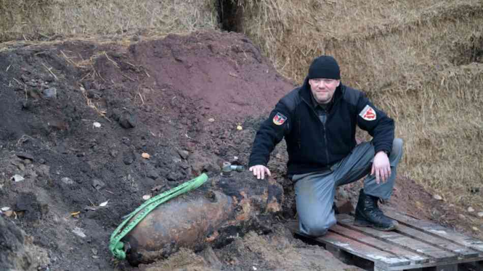 Folgen des Bombenterrors: Weltkriegsbombe in Potsdam entsch