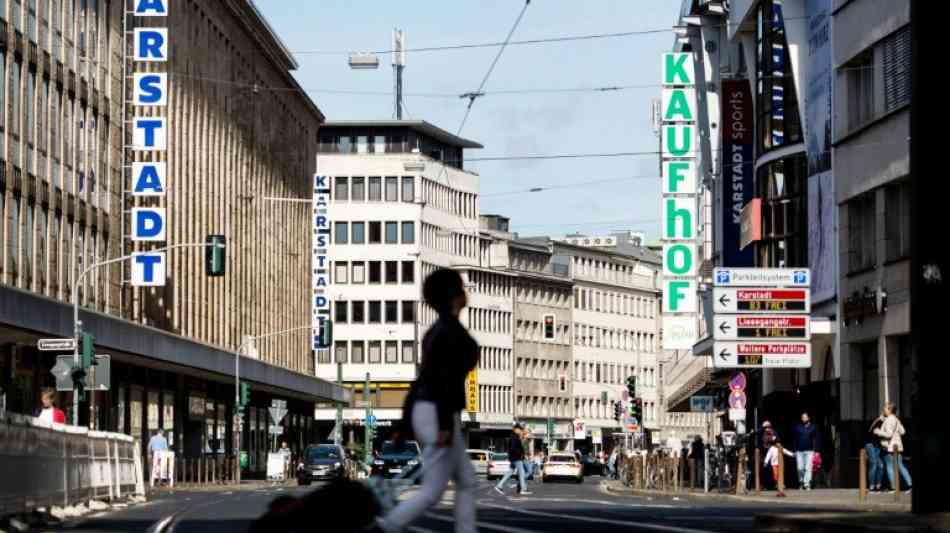 Bericht: Bundeskartellamt stimmt Fusion von Karstadt und Kaufhof zu