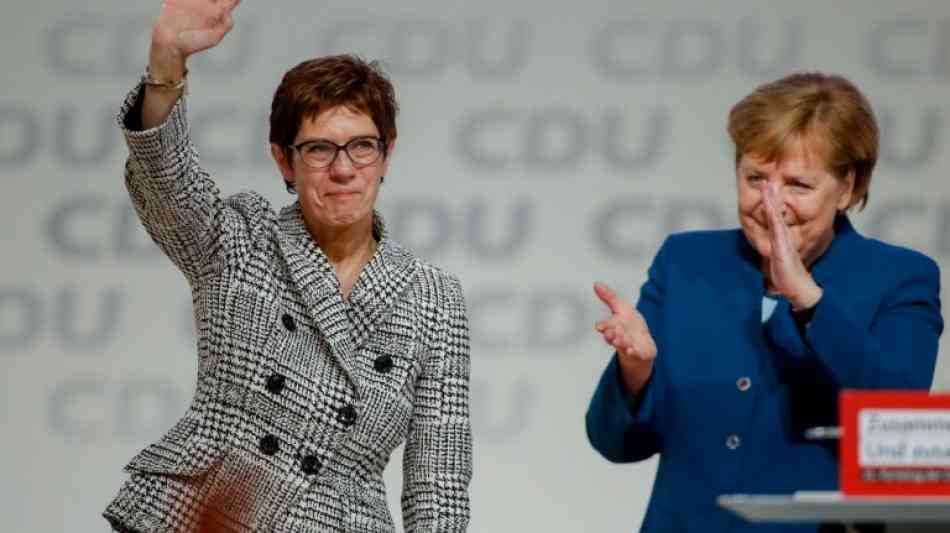 Neuanfang mit Merkel-Vertrauter Kramp-Karrenbauer?