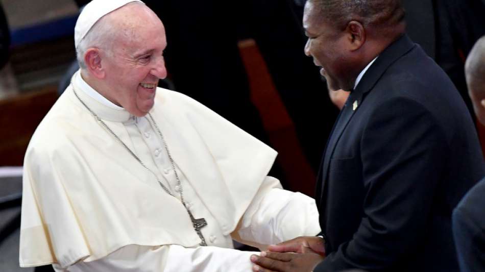 Papst lobt bei Besuch in Mosambik historisches Friedensabkommen mit Rebellen