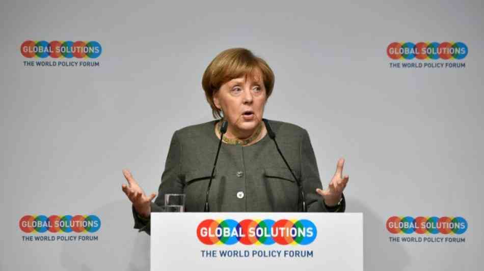 Merkel weist heftige Kritik von US-Botschafter an Verteidigungsausgaben zurück