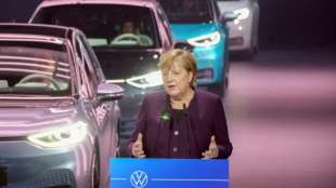 Merkel fordert vor Autogipfel gemeinsame Anstrengungen für Erfolg der Mobilitätswende