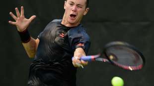 US Open: Qualifikant Köpfer in der zweiten Runde - Kohlschreiber raus