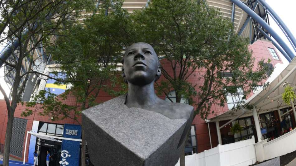 US Open: Gibson-Statue enthüllt - Williams-Schwestern gedenken Pionierin