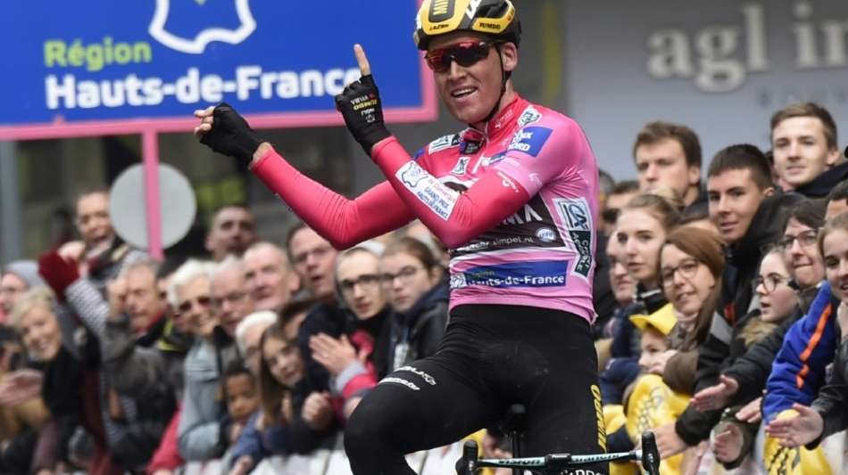 Teunissen gewinnt erste Etappe der Tour de France und holt Gelb