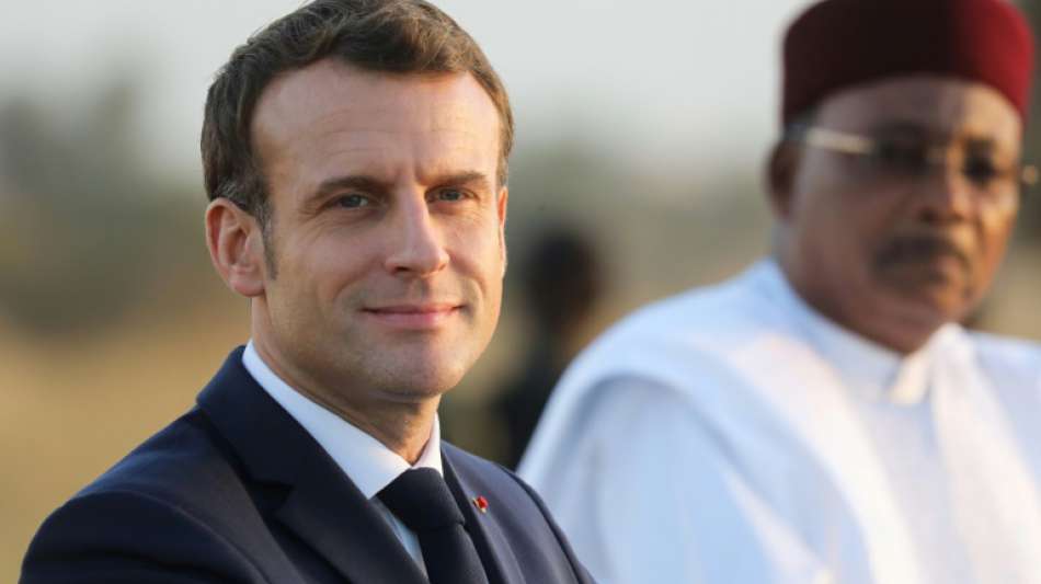 Macron einigt sich mit Präsidenten der Sahelzone auf Fortsetzung von Kampfeinsatz