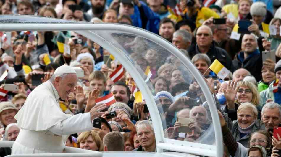 Papst lobt ökumenische Verständigung der Kirchen in Lettland