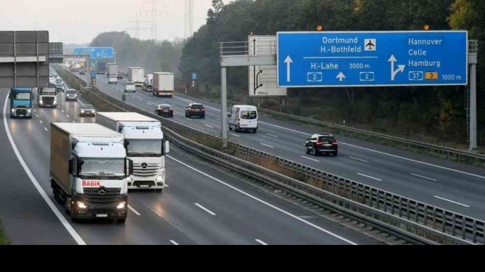 Deutscher Bundestag beschließt eine Erhöhung der Lkw-Maut