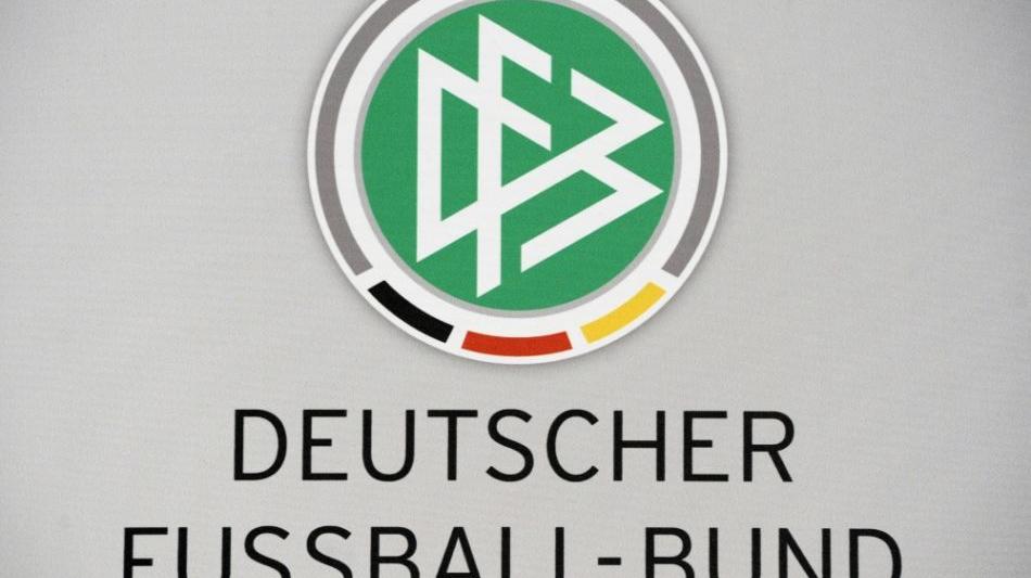 Streit um DFB-Akademie: Rennbahn muss geräumt werden 