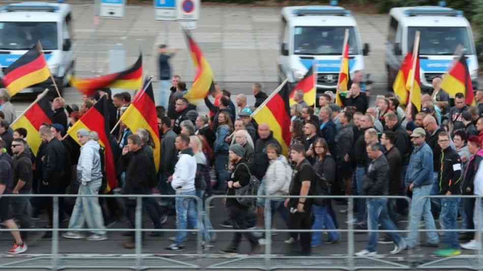 Regierung: Chemnitz könnte Rechtsextreme zu weiteren Aktionen motivieren