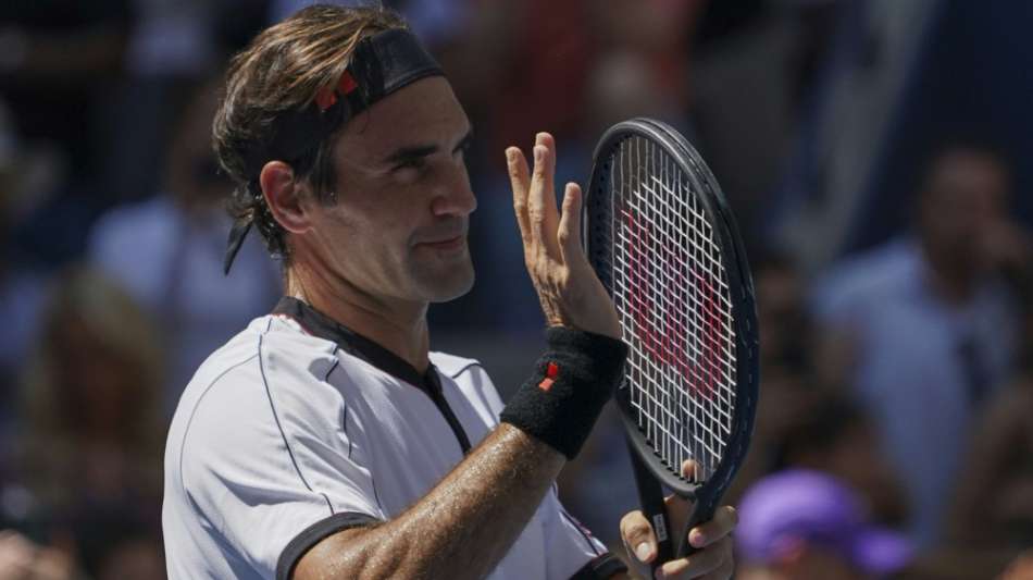 US Open: Federer locker weiter, Williams mit Schrecksekunde