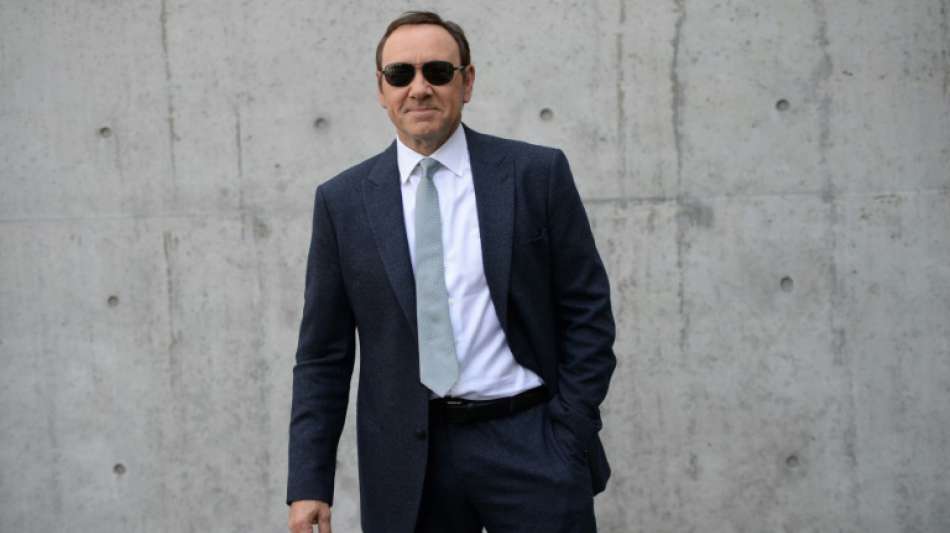 Kevin Spacey überrascht mit Gedichtvortrag in Rom 