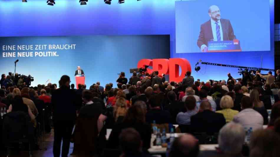 Bonn: Martin Schulz ruft SPD auf Sonderparteitag zur Einheit auf