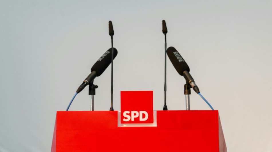 Ex-NRW-Minister Walter-Borjans und Abgeordnete Esken wollen den SPD-Vorsitz