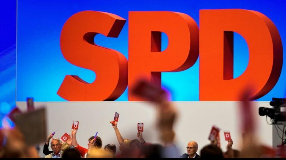 SPD legt in Umfrage leicht zu - Grüne fallen zurück