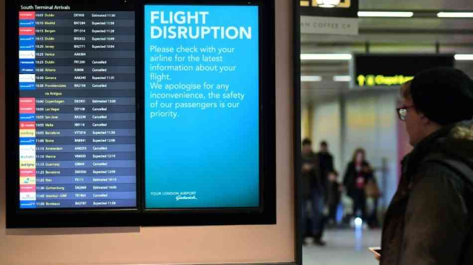 Suche nach Urheber der Drohnen-Störaktionen am Flughafen Gatwick geht weiter