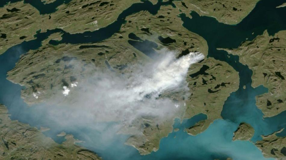 Nassuttooq und Amitsorsuaq: Buschbrände im Westen Grönlands