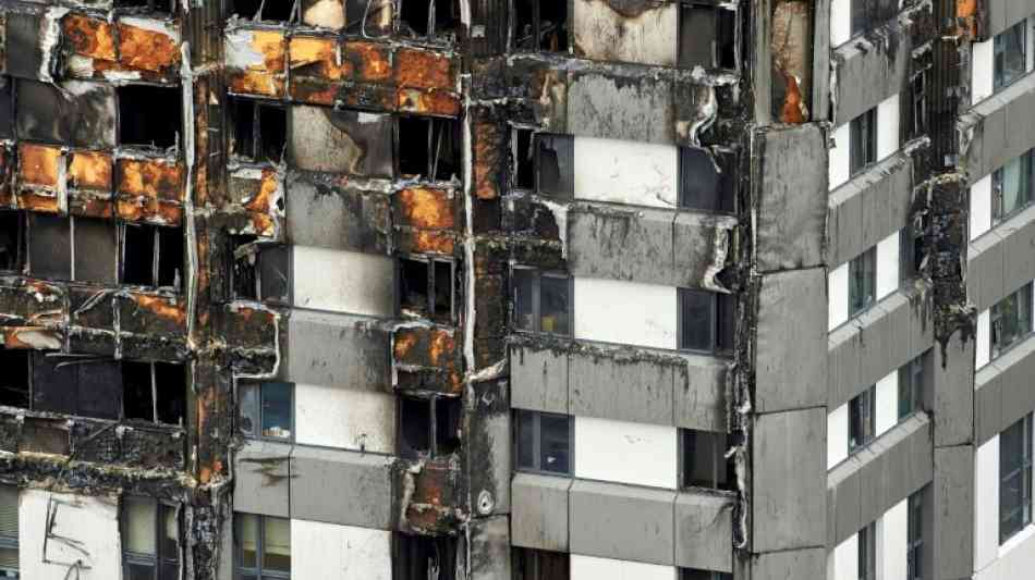 London: Polizei ermittelt nach Grenfell-Tower-Brand gegen Feuerwehr