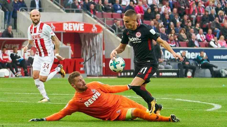Fußball: Köln verliert gegen Frankfurt - Erneut Schiedsrichter-Ärger