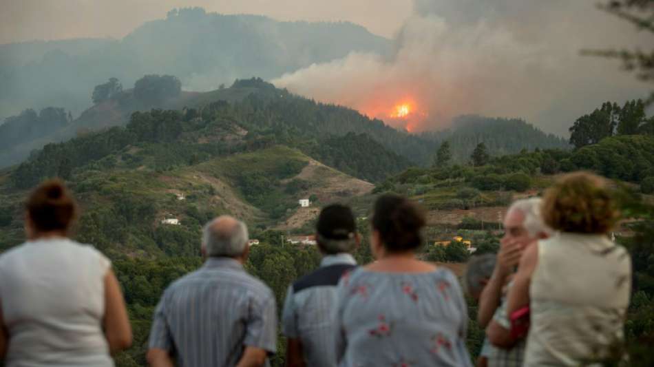 Bewohner auf Gran Canaria dürfen nach Eindämmung von Waldbrand in ihre Häuser 